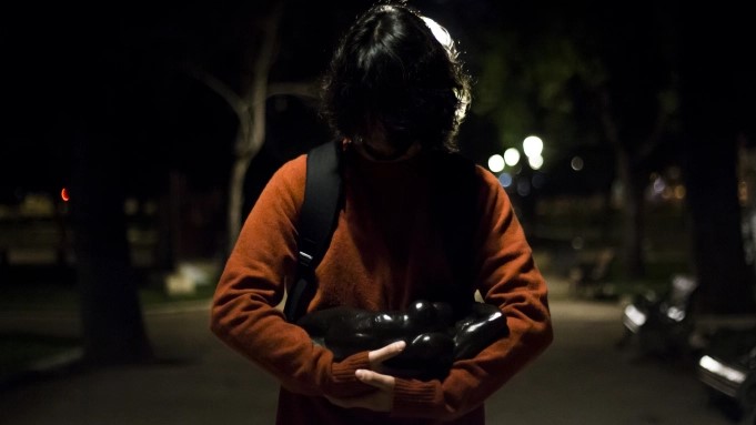 Προβολή της ταινίας "Κλέβοντας τον Ροντέν" στο Κέντρο Δημιουργικού Ντοκιμαντέρ Καλαμάτας